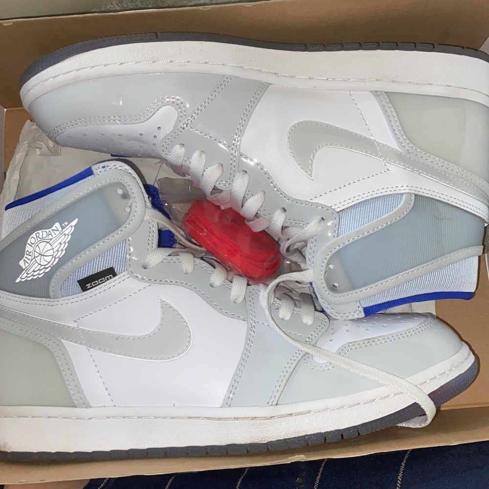 Nike Jordans size 10 in men